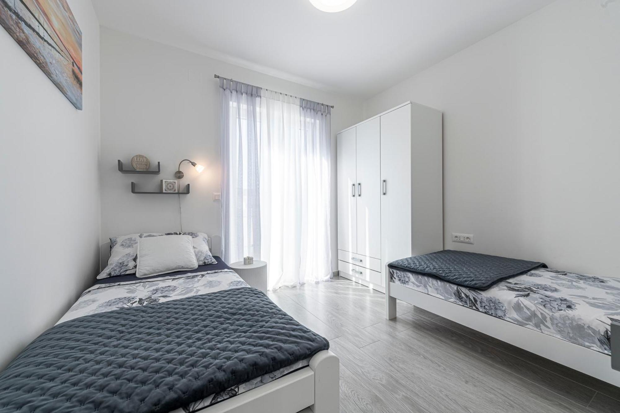 Apartments Kiki Mlini Extérieur photo